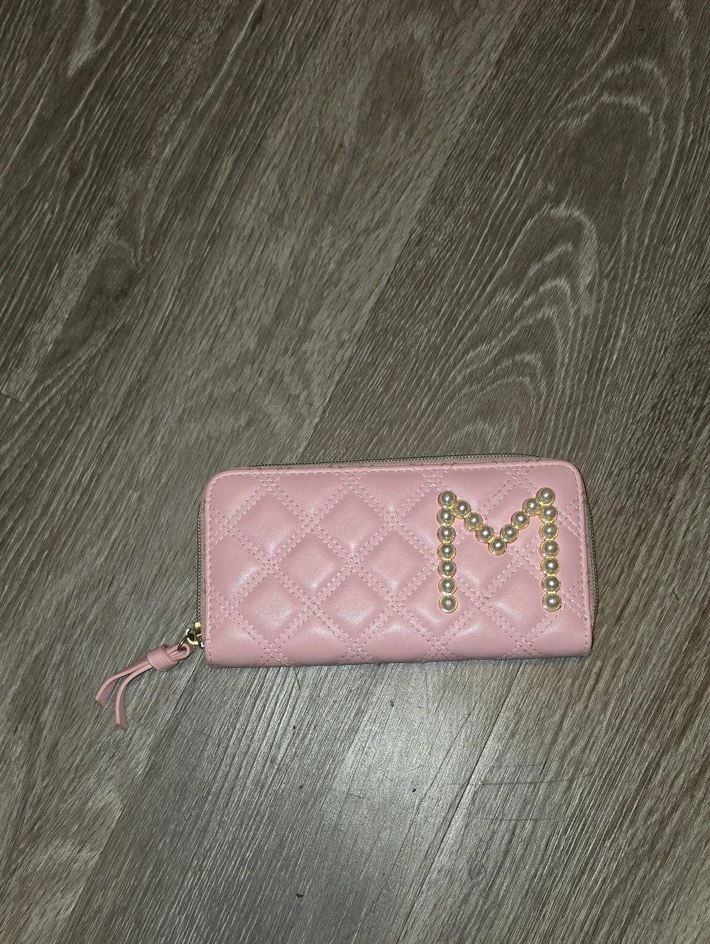 Zip Closure Pink And Pearl Wallet!! Large, Lots Of Storage, Like New